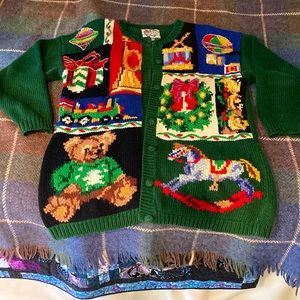 Beautiful Vintage Christmas sweater!